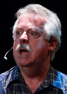 Fernand Alain sur scène dans le personnage d'Abel Maldemay, photo 7 de 18